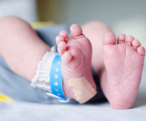 Beeld hiel baby pleister-0865caaf-57cf-4c8b-842c-8801c271cb5c.png