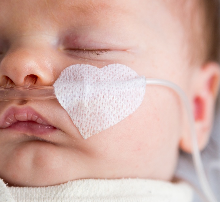 shutterstock_1022883532 baby hartje ziek bewerkt-ead63a9a-f82a-4f0c-97c9-991d7ee08498.jpg
